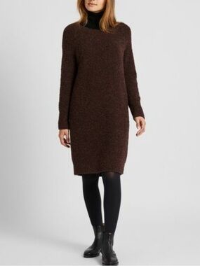 Uniqlo Boucle Knit Long Sleeve Dress